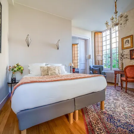 Raffine Vue Cathedrale, Jardin, Wifi