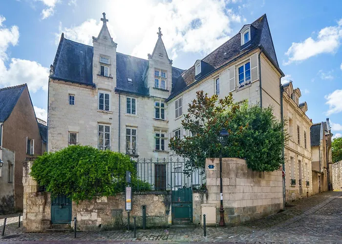 Raffine Vue Cathedrale, Jardin, Wifi Appartement *